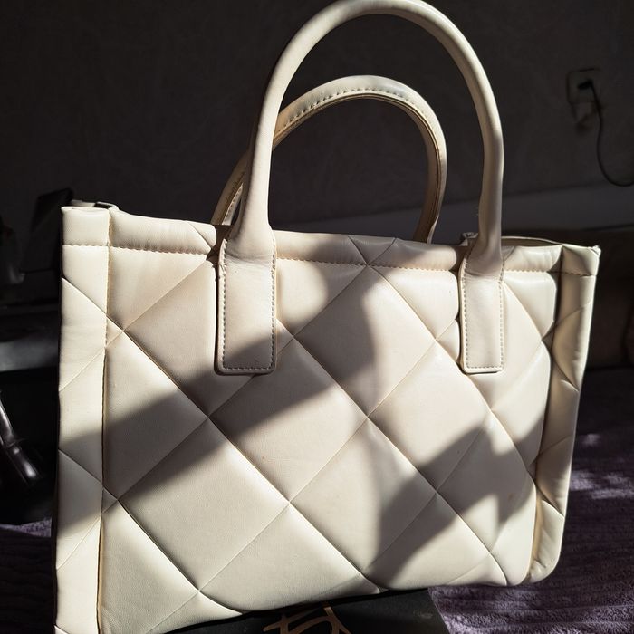 Сумка , молочного кольору