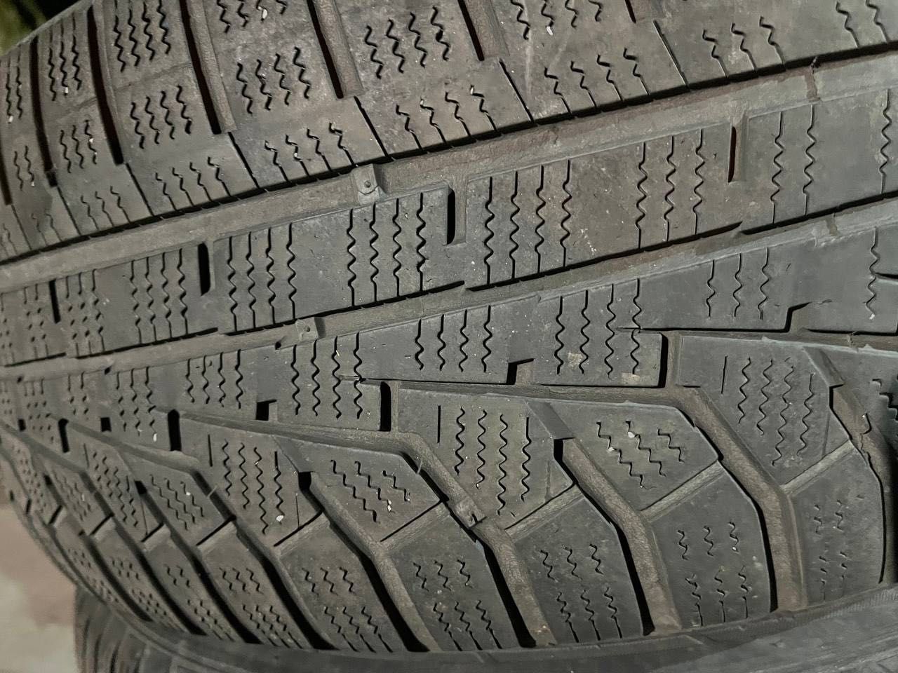 Резина , автошини 225/65 R 17 hankook