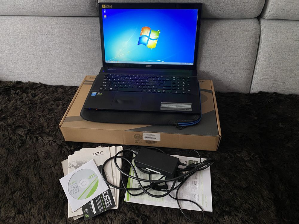 Laptop Acer Aspire V3-772G