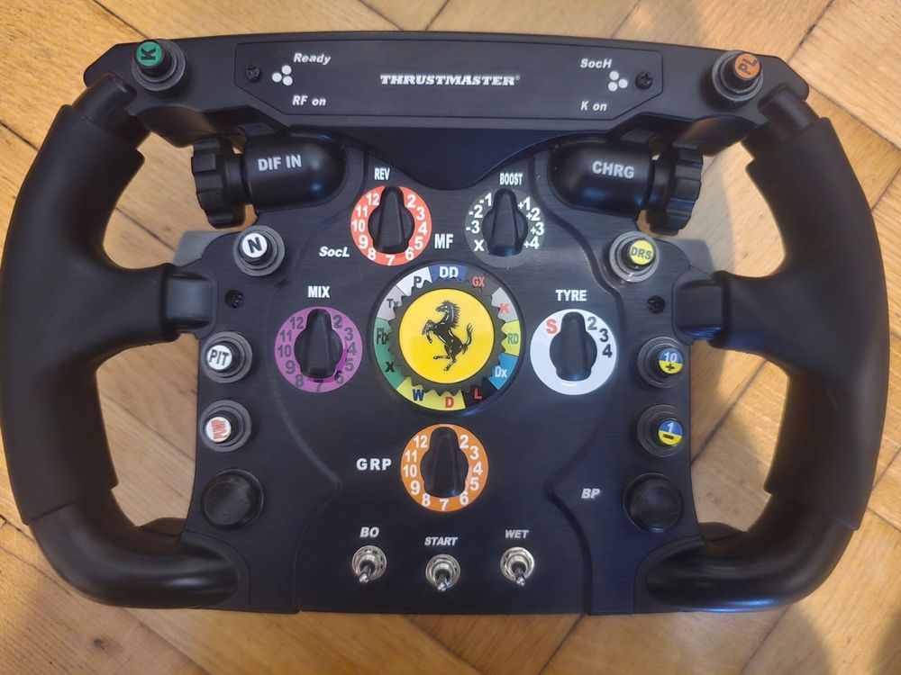 Zestaw Gamingowy Symulator Playseat+ Kierownica Thrustmaster T300