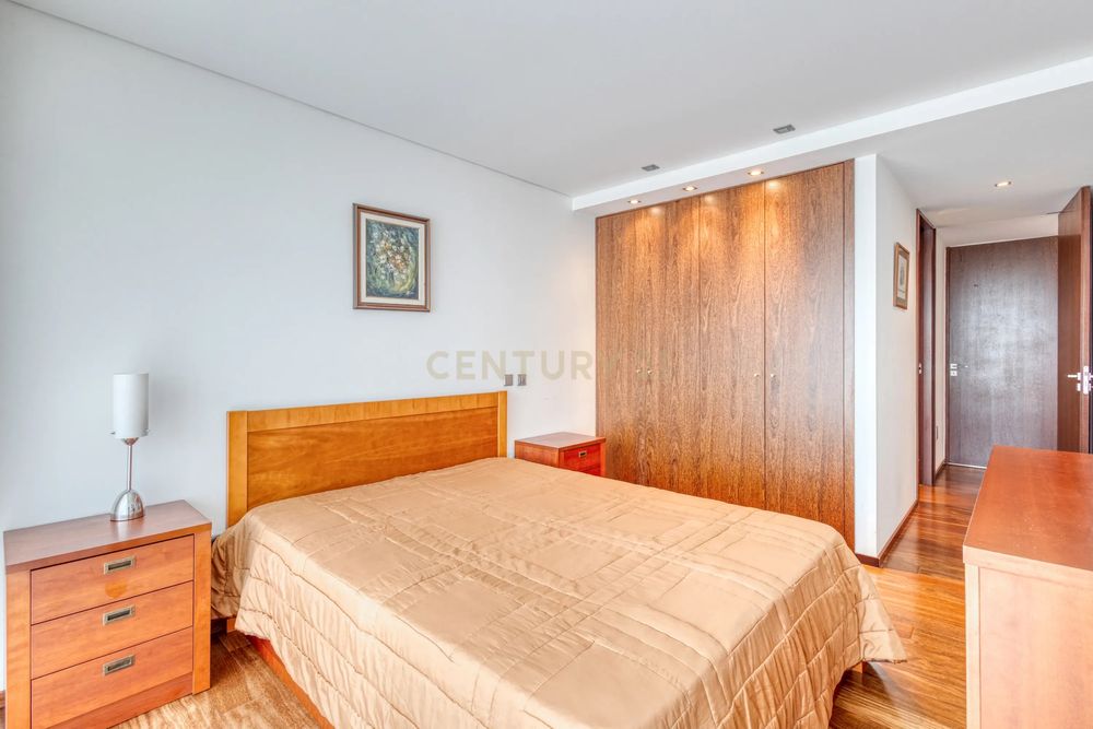 Quarto madeira completo
