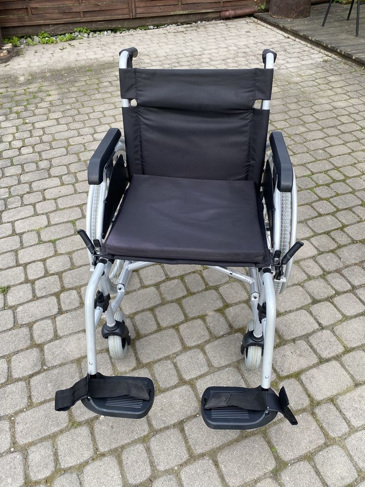 Wózek inwalidzki armedical