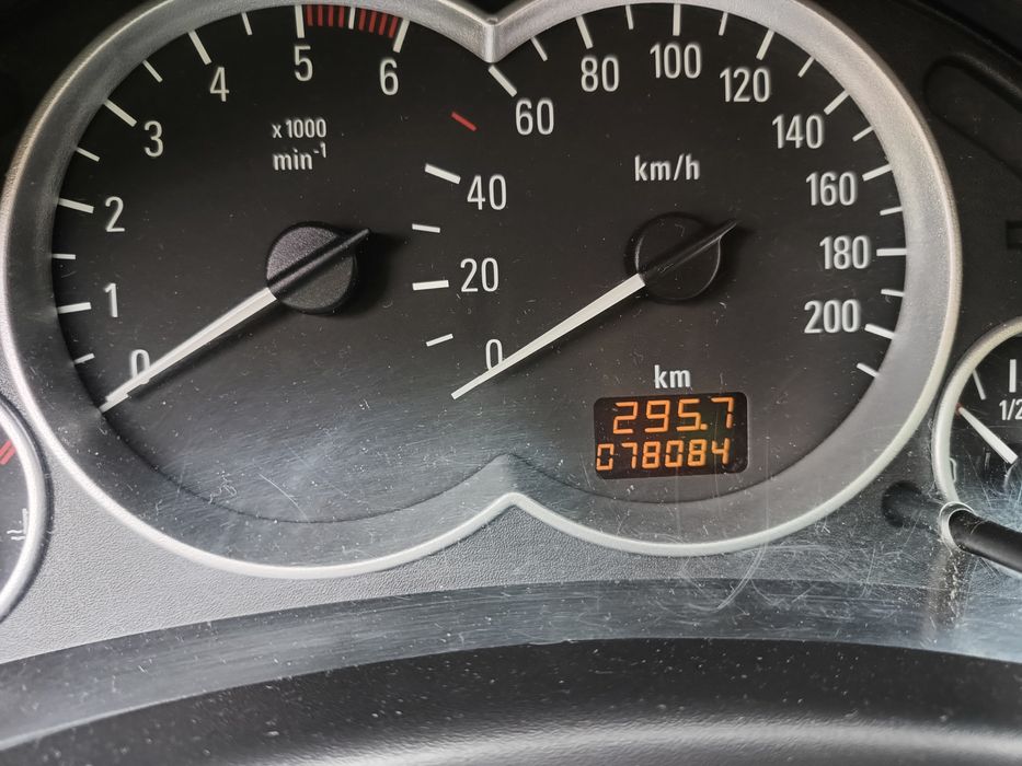 Opel Tigra diesel mały przebieg