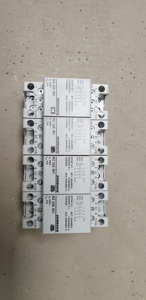 Stycznik modułowy SCHRACK 25A/4