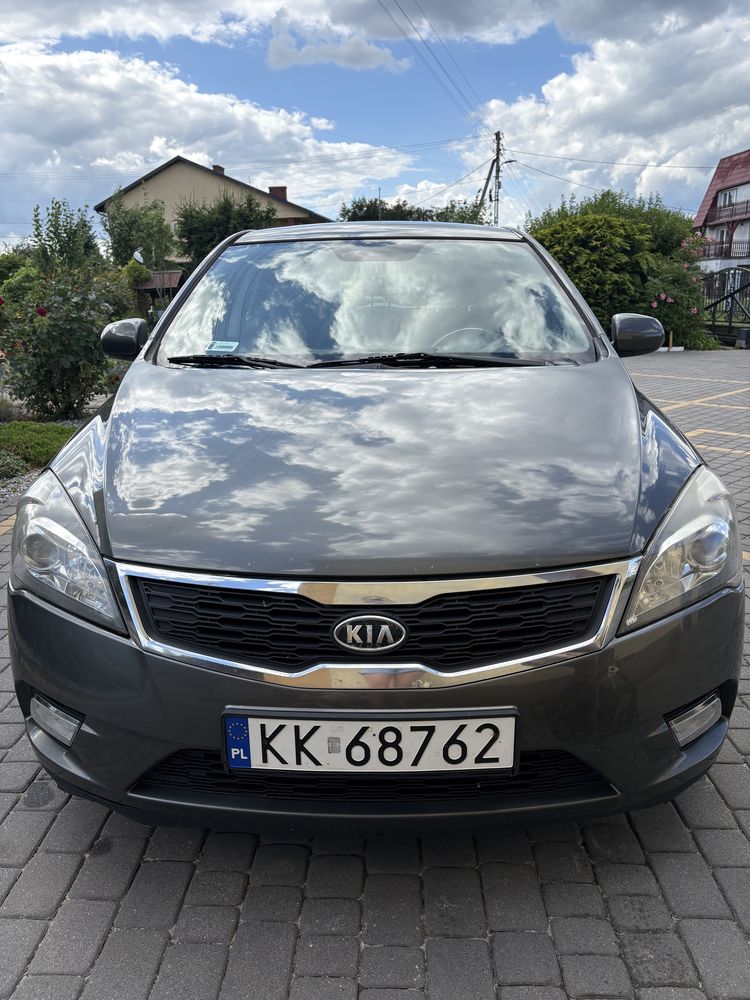 KIA CEE’D 1.6 2009