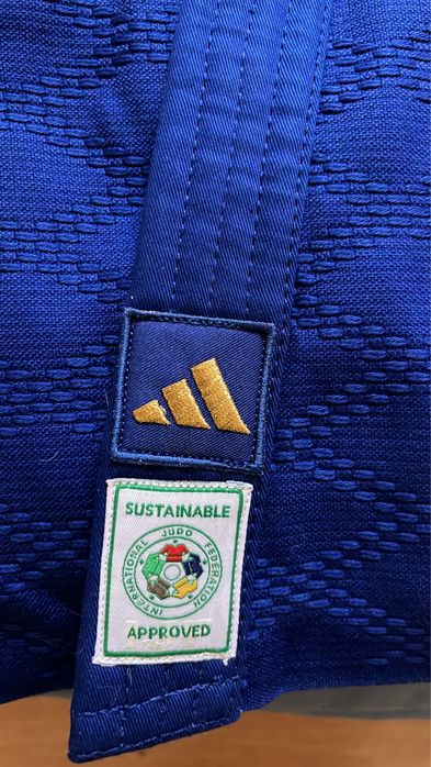 Нове кімоно Адідас Лізензіоне