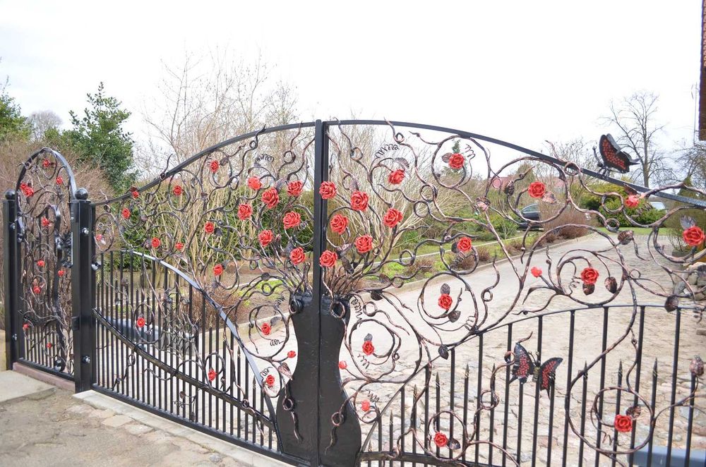 brama kuta, uchylna , kowalstwo