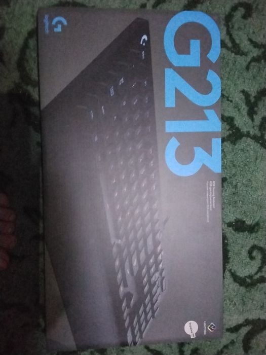 Продам клавиатуру