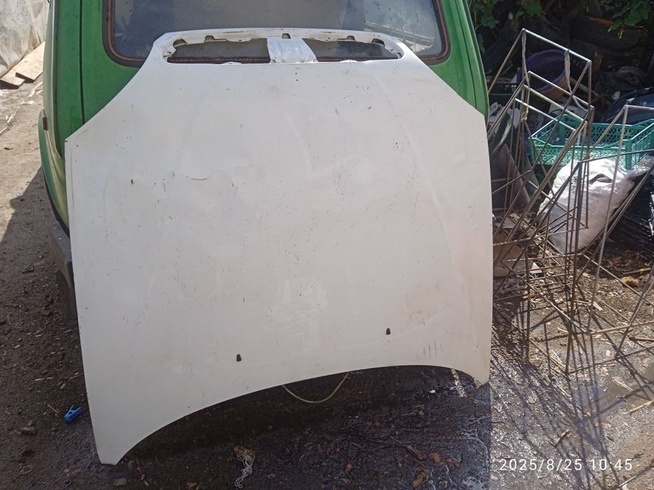 Продам капот на daewoo lanos
