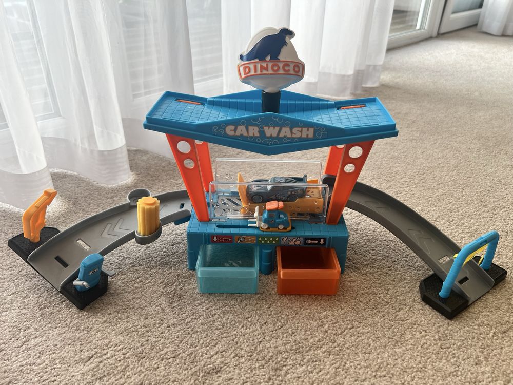 Hotwheels набір треки гірки автомийка