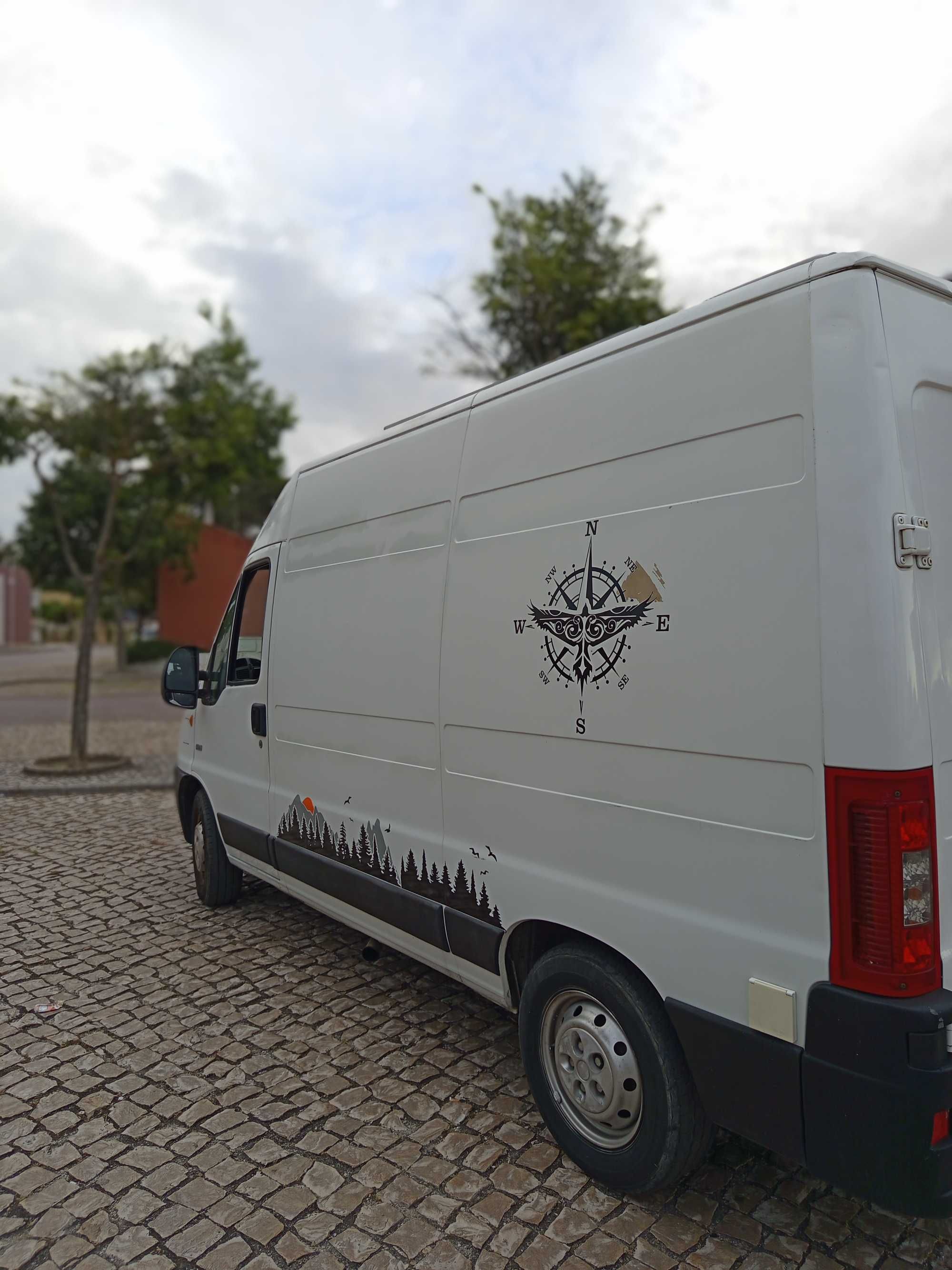 Campervan 2006 teto alto