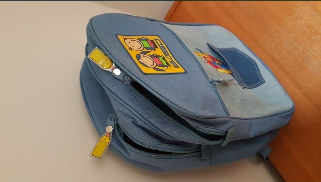 Torba (plecak) szkolna dla dzieci z odblaskiem