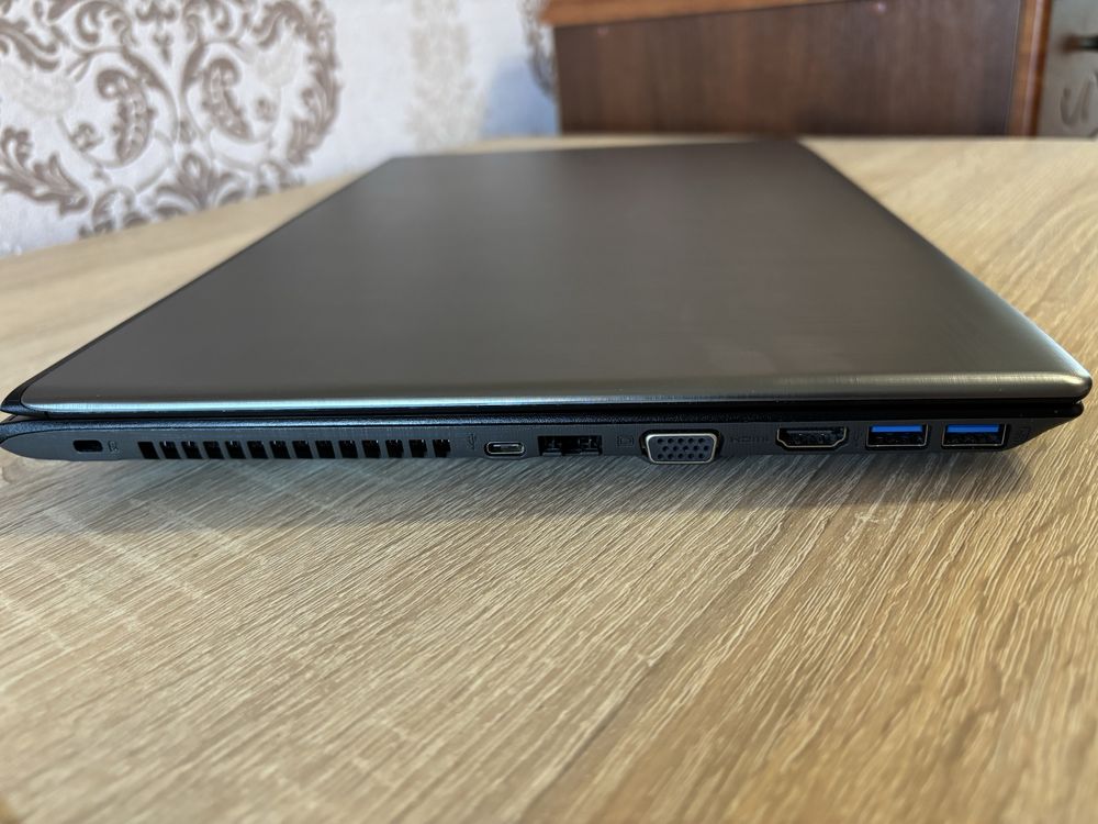 Ноутбук Acer Aspire E5-575 (i7-7500U |16Gb | 512 Gb SSD)