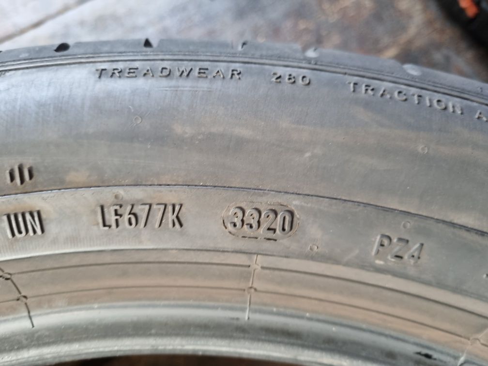 235/50/19 99W Pirelli P Zero 2020.r 7mm 4sztuki