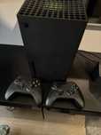 Xbox series X + 2 pady