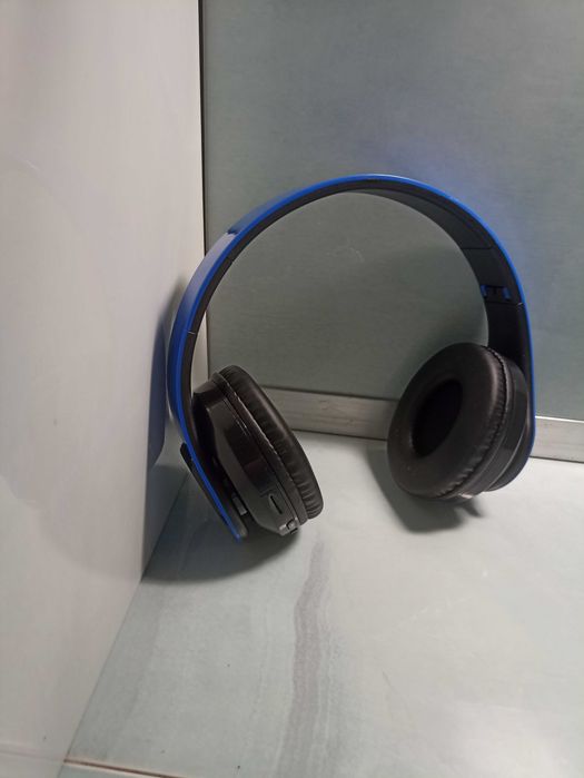 наушники новые bluetooth беспроводные синие с глубокими басами