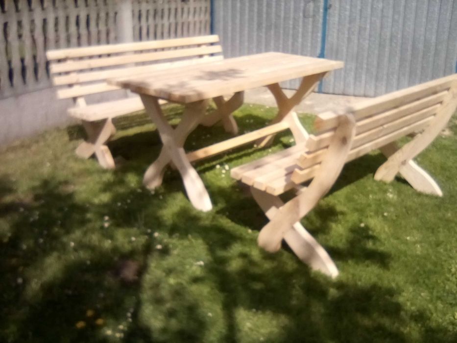 Meble ogrodowe - stół+dwie ławki