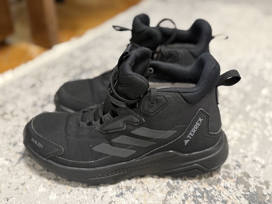 Красовки adidas terrex