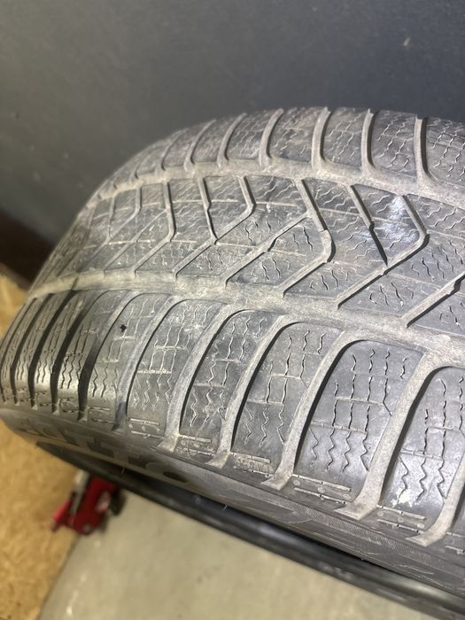 Opona Pirelli sottozero3 245/40r18 zima!