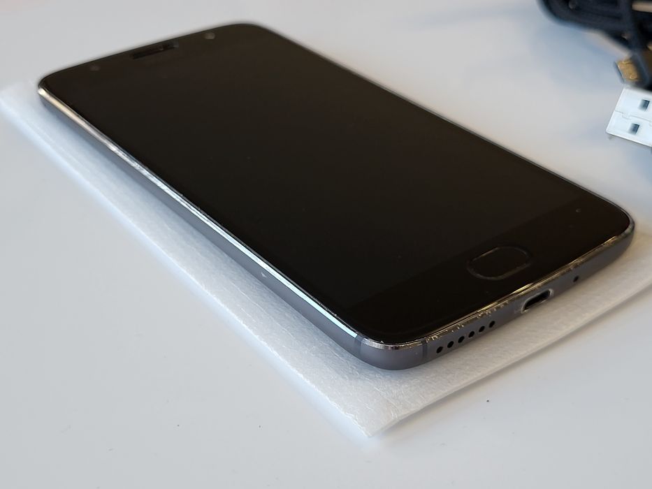 Motorola G5s 3GB + 32GB (M2996) Lenovo