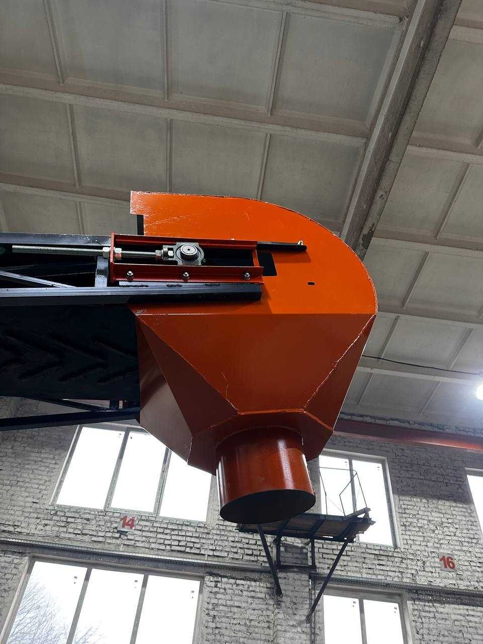 Przenośnik do załadunku barek 120–150 t/h, przeładunkowy samojezdny