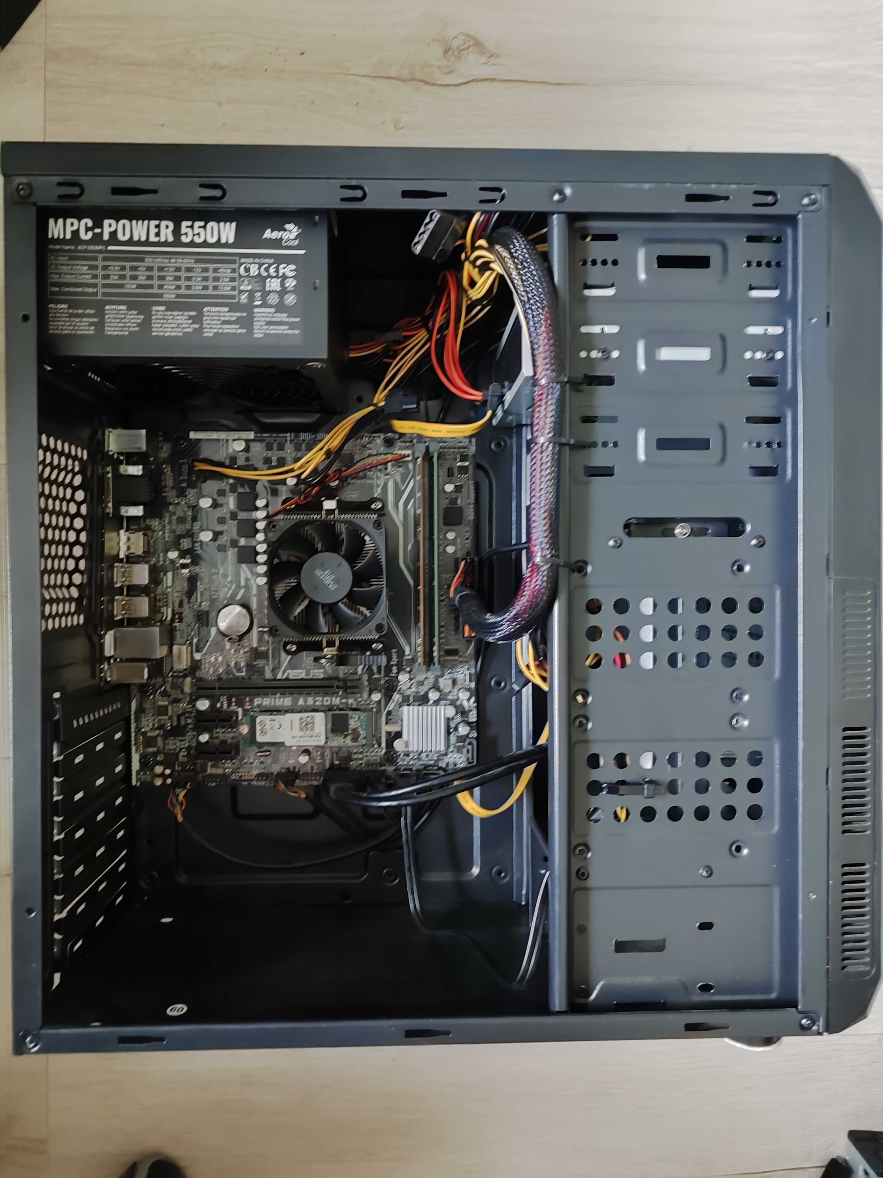 Komputer AM4 A8 / 16 GB DDR4/SSD Nvme/Win 10