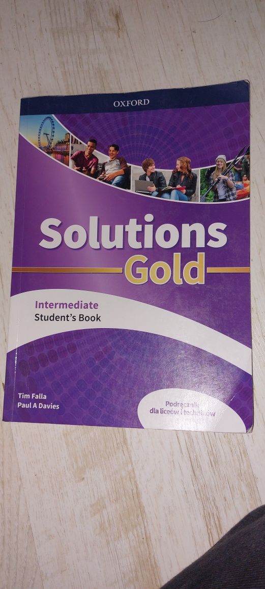 Solutions gold podręcznik students book
