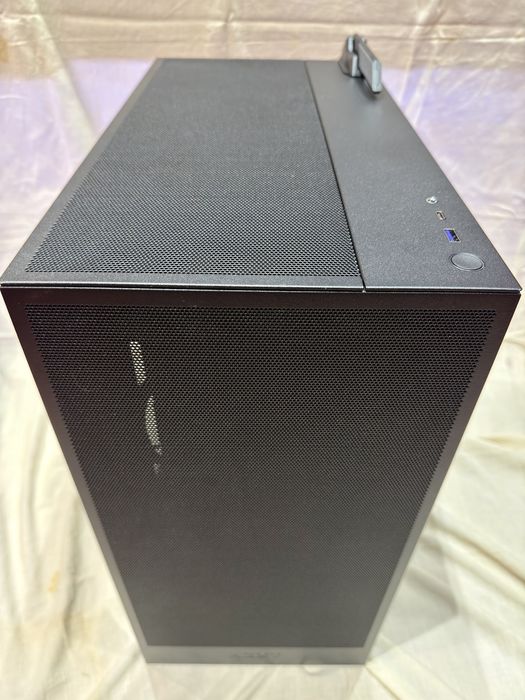 Komputer ryzen 7 9800x3d RTX 5080 64GB DDR5 2TB SSD AIO nowy