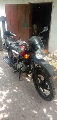 Продам bajaj boxer