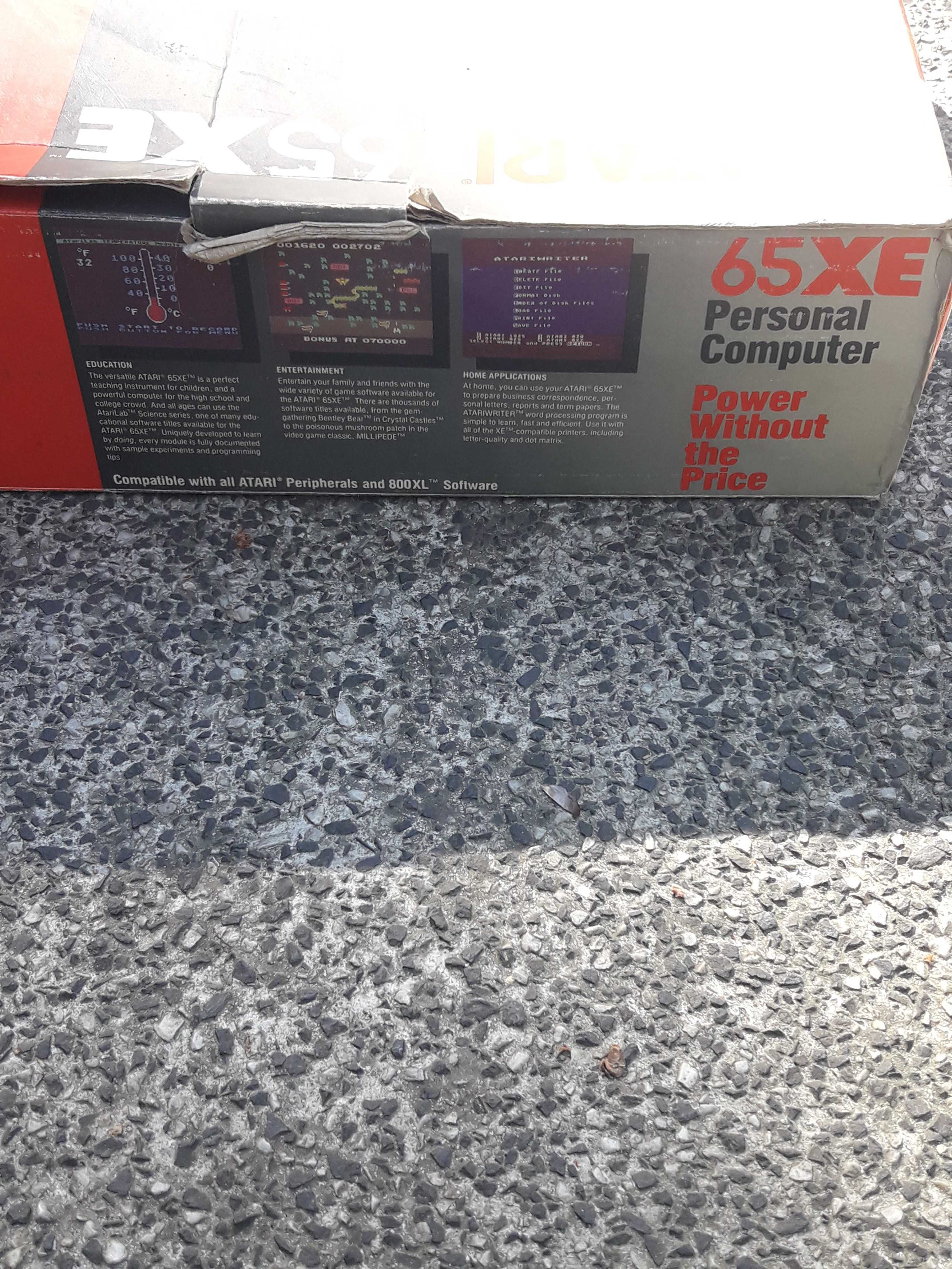 sprzedam komputer ATARI 65XE