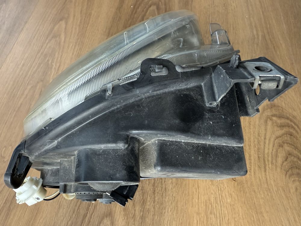 Farol otica Fiat 500 direito