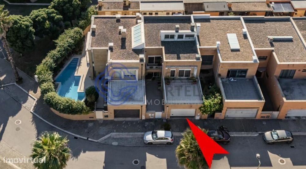 Moradia T4 em Lavra 2ª  linha de Mar