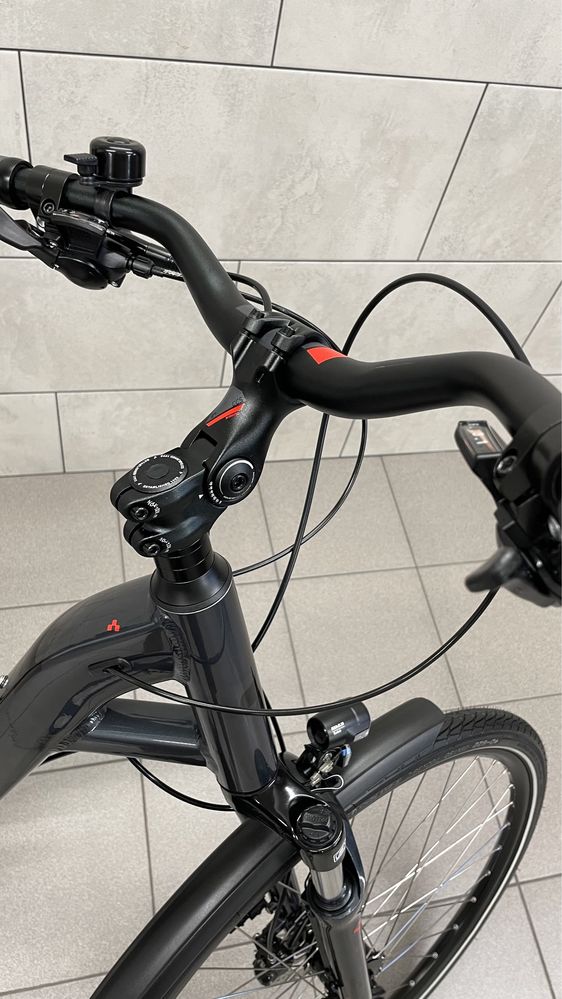 Cube Touring rower trekkingowy koła 28 cali rama 53cm