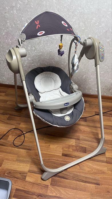 Продам качелю chicco polly swing up