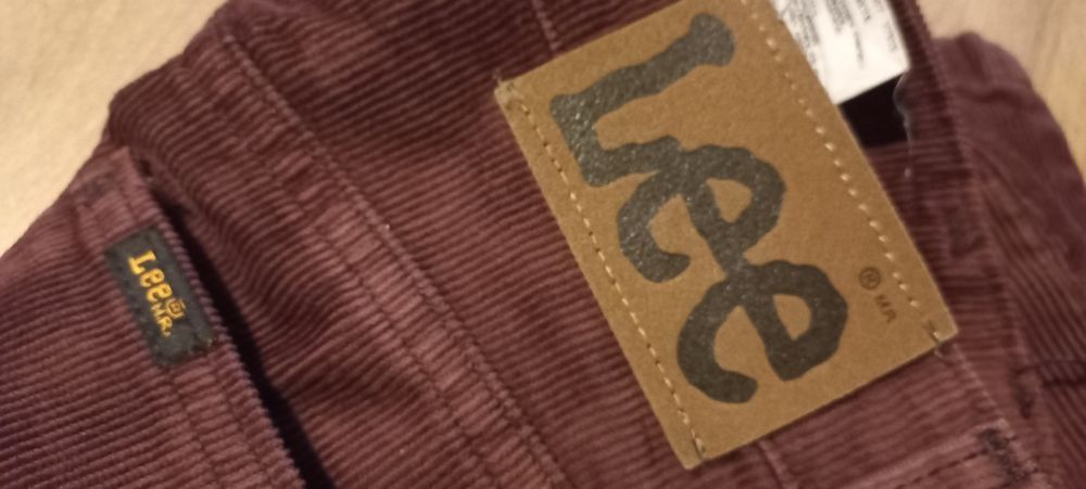 wrzos spodnie sztruks LEE metką prosta nogawka wysoki stan XS 28/31