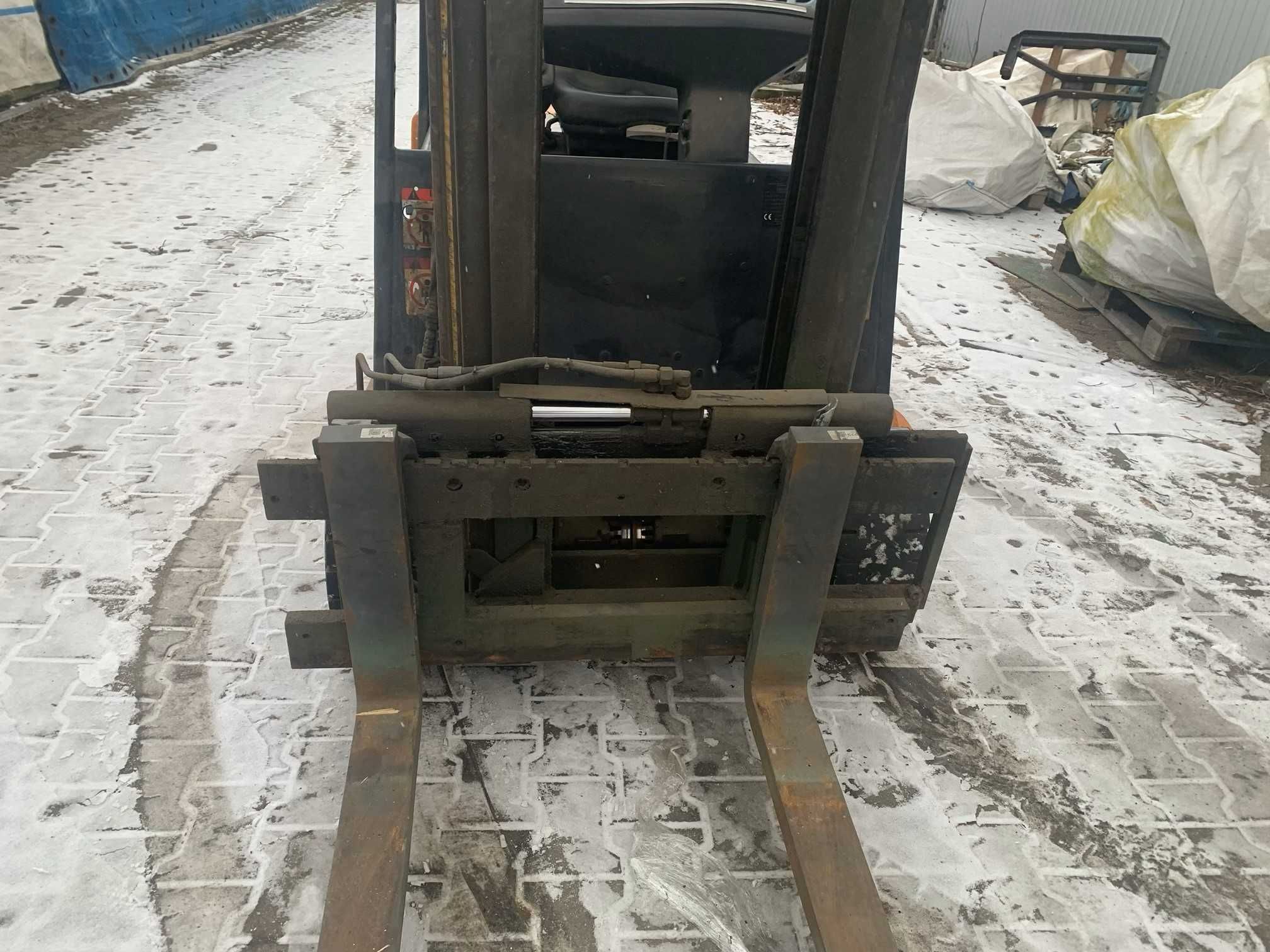 Wózek widłowy elektryczny STILL