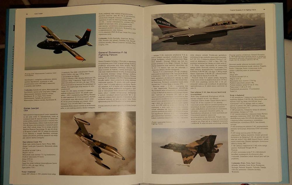 Album "Współczesne lotnictwo wojskowe" - praktycznie stan księgarski