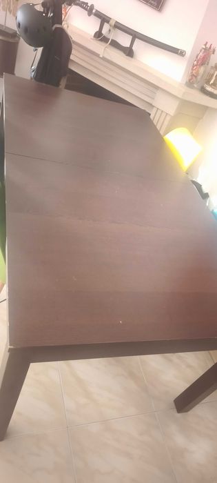 Mesa de jantar extensível