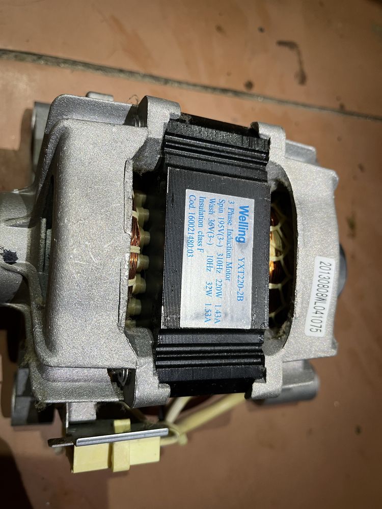 Запчастини до indesit 61281