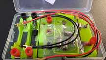 Circuito elétrico básico. Brinquedo educativo para crianças. Novo.