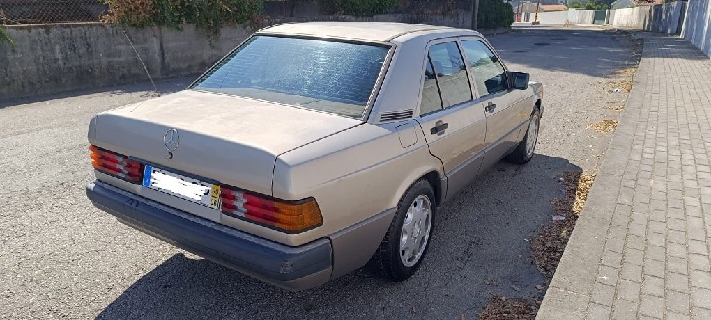 Mercedes Benz 190D (W201] 2.0 4 velocidades