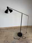 Nowoczesna lampa stojąca Sklum