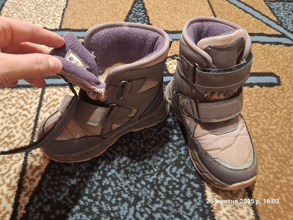 Зимові чобітки для дівчинки