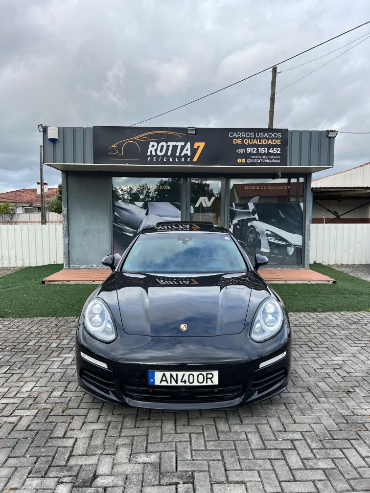 Porsche Panamera 3.0 restyle 460 cv