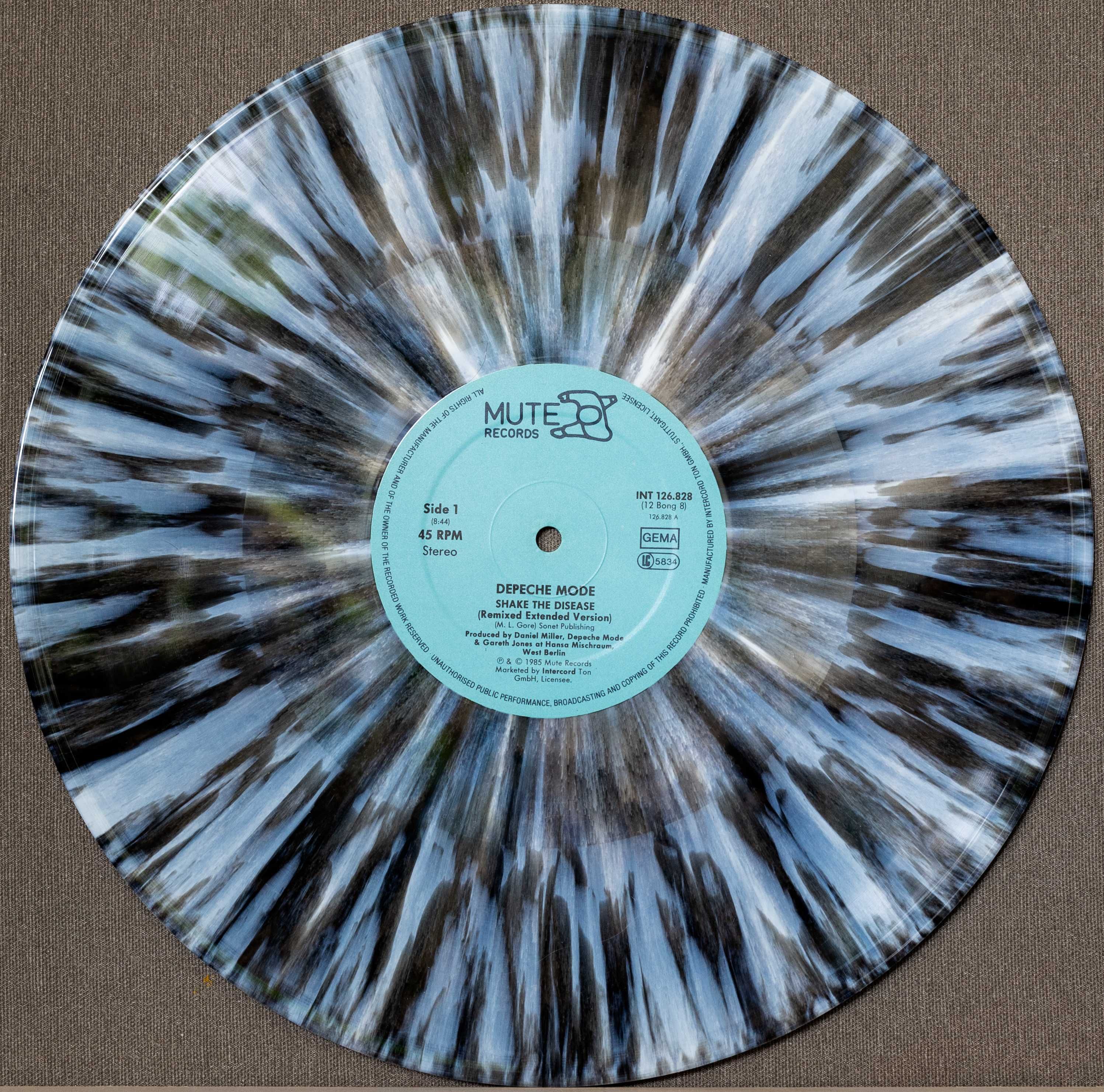 Depeche Mode - Shake The Disease (Remixed Extended Version) INT126.828