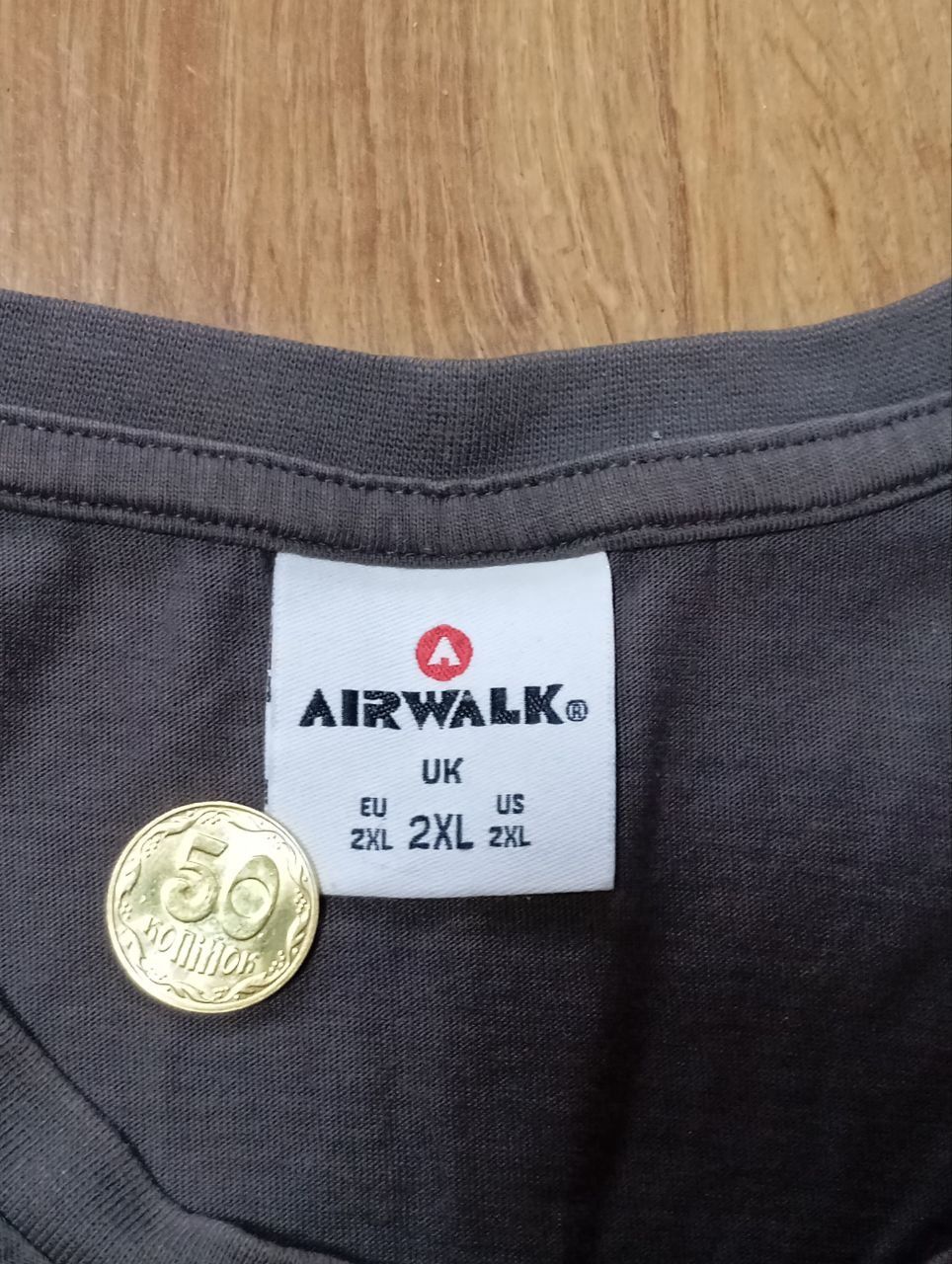 Airwalk футболка