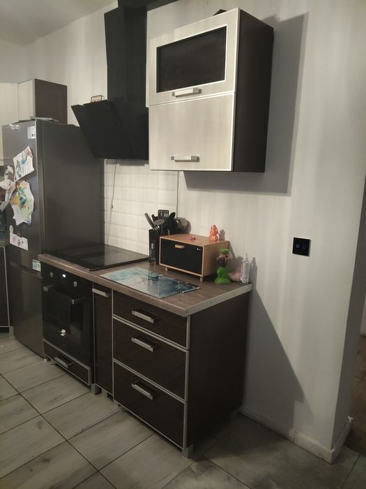 Meble kuchenne i lada gratis hokery szare