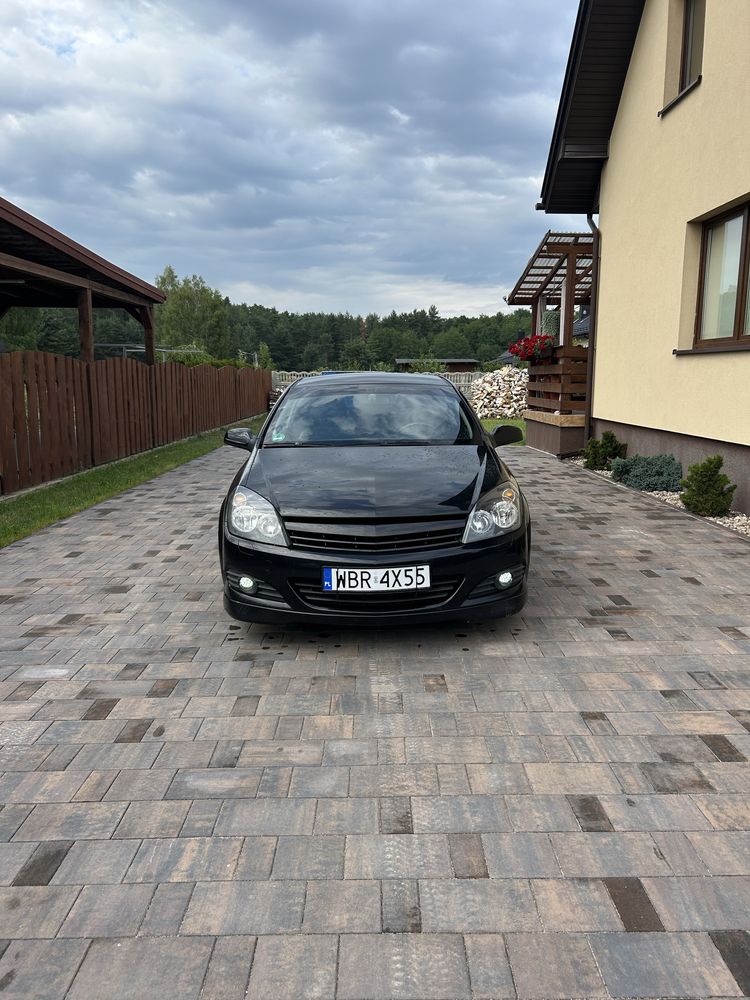 Opel Astra H 1.6 benz.+gaz (OPC Line)
