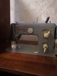 Швейная машинка веритас