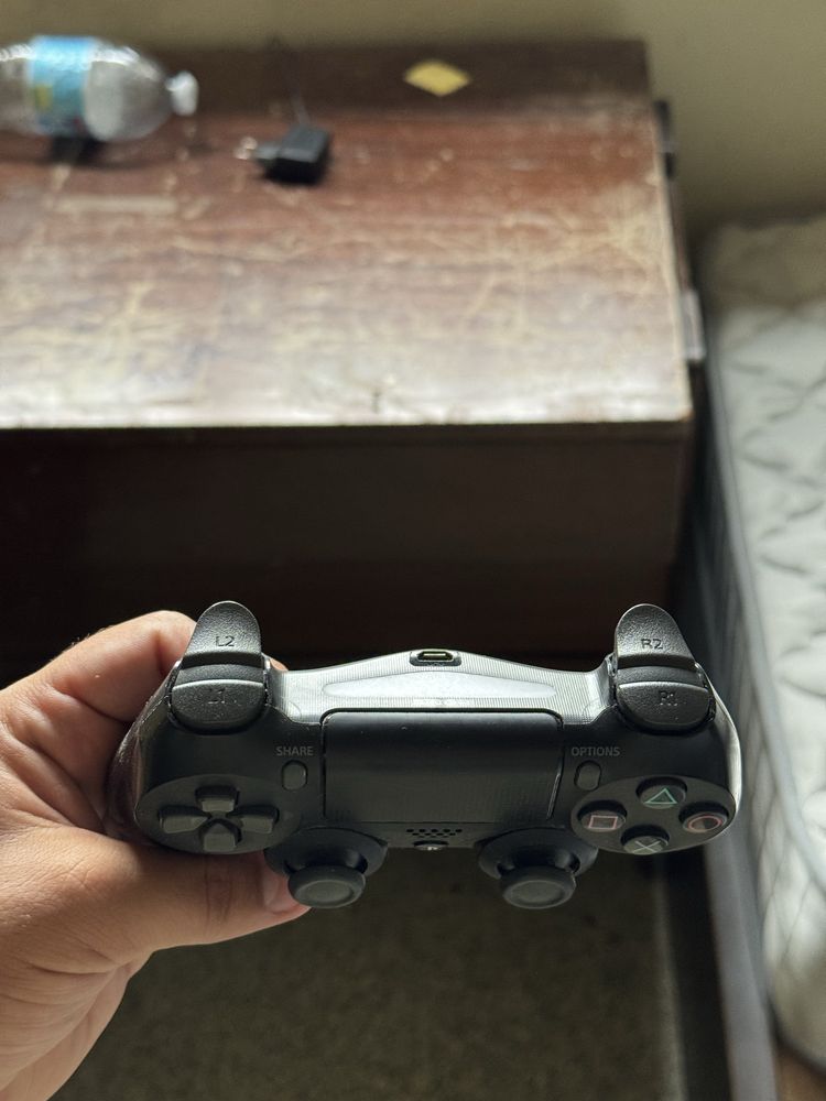Comando PS4 Com Ligeiro Drift